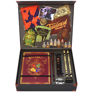 BlueSky Schreibset Harry Potter - Geschenkebox "Hogwarts Koffer" farbsortiert